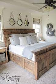 Nice 51 Rustic Farmhouse Style Master Bedroom Ideas Https Besideroom Com 2017 07 13 5 Rustic Master Bedroom Decor Rustic Master Bedroom Master Bedrooms Decor