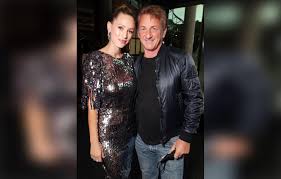 (younger brother hopper, 28, also appears in flag day.) Sean Penn Daughter Dylan Hit Red Carpet For Flag Day Premiere