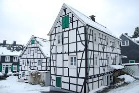 Fachwerkhauser Im Schnee Gesehen In Wuppertal Beyenburg Wuppertal Fachwerkhauser Bergisches Land