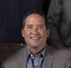 Evans resigns as Standard Furniture CEO