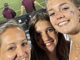 Erin Rigsby's Instagram, Twitter & Facebook