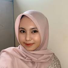 Dina kie lg kiyeng masak best keh ndog ceplok masak kecap pedes😋😂