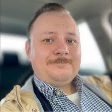 Daniel Adams's Instagram, Twitter & Facebook