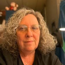 Joanna Rice's Instagram, Twitter & Facebook