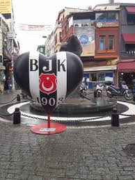 Yıl resimleri, çarşı wallpaper 2012, hd çarşı fotoları, çarşı kapak fotoğrafları. Besiktas Semti Foto Galeri Tatiliyetle Gezi