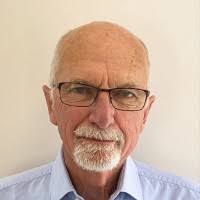 Peter Robart's Instagram, Twitter & Facebook