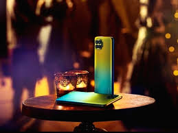 Everyone will check the features and specifications before buying this phone. Oppo F17 Pro Diwali Edition Launched In India For Rs 23 990