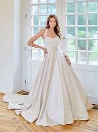 We did not find results for: Brautkleid Kaufen In Dresden Chemnitz Leipzig Halle