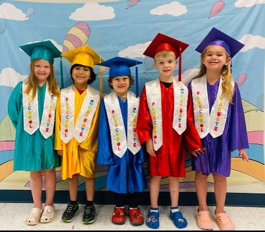 WILLOW GROVE CHILDCARE AND LEARNING CENTER CELEBRATES PRESCHOOL GRADUATION  - Memorial Hospital, Carthage IL