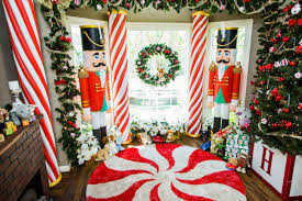 Diy Candy Cane Pillars Outdoor Christmas Decorations Christmas Stairs Decorations Christmas Diy