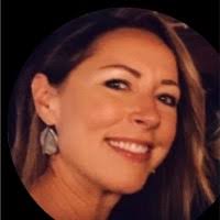 Erin Divine's Instagram, Twitter & Facebook