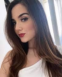 Berta Guardado's Instagram, Twitter & Facebook