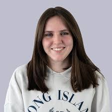 Manuela Walker's Instagram, Twitter & Facebook