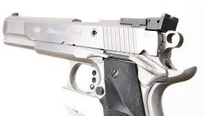 Watch the story of omega's journey to the challenger deep with the adventurer victor vescovo. Pistole Deutsch Halbautomatisch Fabrikat Kps Modell Omega Match Kaliber 9x19 Produktionsnummer 7392 Siehe Nr Se1104198 Waffen Waffenscheinpflichtig Pistolen Auctionet