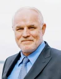 James Ellicott's Instagram, Twitter & Facebook