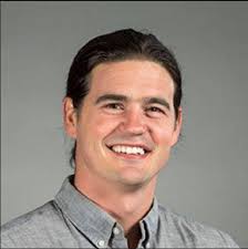 Dr. David Roach, MD: Internal Medicine Doctor