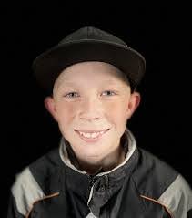 Isaac Holt's Instagram, Twitter & Facebook