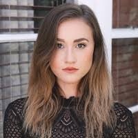 Paige Macdonald's Instagram, Twitter & Facebook