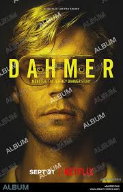 EVAN PETERS in MONSTER: THE JEFFREY DAHMER STORY, 2022, directed by CARL FRANKLIN,  CLEMENT VIRGO, GREGG ARAKI, JENNIFER LYNCH and PARIS BARCLAY. Copyright  Ryan Murphy Prod