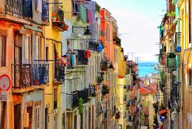 Portogallo synonyms, portogallo pronunciation, portogallo translation, english dictionary definition of portogallo. Paradosso Portogallo Perche Dal Paese Sogno I Giovani Emigrano Tiscali Notizie