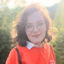 Edith Allard's Instagram, Twitter & Facebook