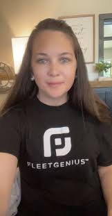 Tracie Schroeder's Instagram, Twitter & Facebook