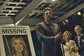Lisa banes is in critical condition after she was struck by a scooter while crossing the street in new york city. Gone Girl Das Perfekte Opfer Film 2014 Moviepilot De