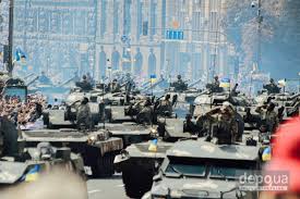Солнечное утро в киеве задало тон торжественному военному параду ко дню независимости украины. Ude79tv0yuve8m