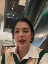 7 Potret Terbaru Yasmine Ow Pamer Wajah Tanpa Makeup, Memukau Bak Barbie