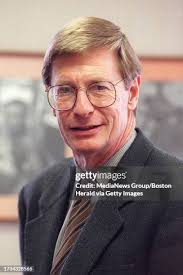 33 Robert Ide Stock Photos, High-Res Pictures, and Images