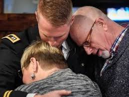 Soldier surprises parents by coming home unannounced