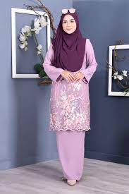 Free delivery in malaysia available for all purchases of baju kurung. Baju Kurung Lace 3d Azween Lilac Purple Muslimahclothing Com
