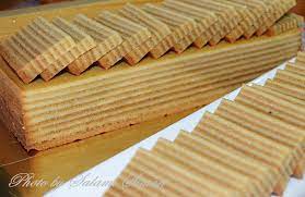 Resepi kek lapis leapord / setelah adunan masak tekan2 kek agar rata kemudian masuk kan satu sudu besar adunan lagi. Amie S Little Kitchen Kek Lapis Legit
