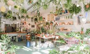 These Are The Prettiest Plant Shops In The World Interior Garden Plants Plant Decor