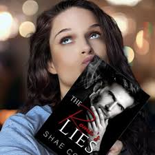 Masked: 1 (Divided Kingdom) : Cross, Shari: Amazon.in: Books