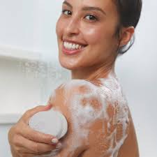 Amazon.com : Dove Beauty Bar Soap Deep Exfoliating Charcoal Powder &  Glycerin 14 count,for Softer, Smoother Skin,Scrubs Away Impurities 3.75oz :  ...