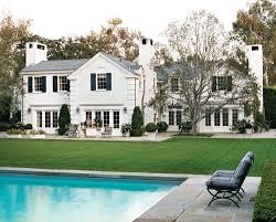 Black And White Brick House My Dream Is To Live In A White Brick House With Black Shutters Filled With A Beautiful Family White Brick Houses White House Black Shutters White Houses
