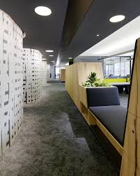 Office Tour Volksbank Bolzano Offices Architecture Office Office Interior Design Office Space Design