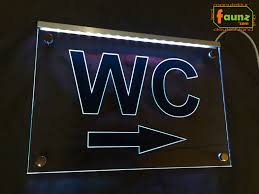 Viele verschiedene motive, farben und größen. Sonstige Holzschild Wc Hinweisschild Turdekoration Toilette Pfeilform Fisch Antiquitaten Kunst