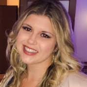 Amy Roberson's Instagram, Twitter & Facebook