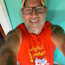 My cat has arrived home inside the car engine, luckily he came out unharmed  however he has fleas. Can you recommend me a veterinarian that is not so  expensive in the Gulfport-biloxi