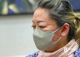 KualaLumpur Anak Allahyarham Tun Abdullah Ahmad Badawi, Nori Abdullah sebak  ketika ditemui di Institut Jantung Negara (IJN) malam ini. Tun Abdullah  meninggal dunia pada usia 85 tahun di IJN pada 7.10 malam