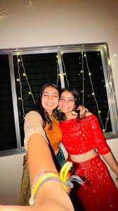 lights, camera, दिवाली❤️🪬✨, ., ., ., ., #diwali #diwalivibes✨ #diwali24  #diwalitransition #fyp #trending #explore #sisters #desigirl #traditional