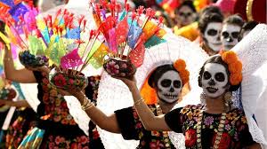 Traditional mexican day of the dead dress. In Pictures Mexico City S Day Of The Dead Parade Bbc News