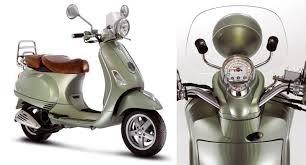 Vespa Lxv 125 Turkiye Ye Sadece Bej Renk Ile Yeniden Ithal Edilmeye Baslanan Vespa Lxv 125 Modeli Icin 3 990euro Luk Bir Basla Vespa Motorsiklet Motosikletler