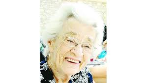 Julie Minus Obituary (2015)