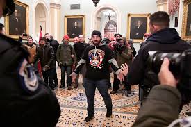 Capitol police officer eugene goodman, who two weeks ago was credited with potentially saving lives when he diverted members of the mob who stormed the building. Capitol Cop Led Dc Rioters Away From Open Senate Chamber Door