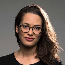 Tawanna Hilliard, U.S. Attorney's Office paralegal, accused of outing  'snitches' for gang member son