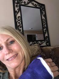 🏋️‍♀️NO EXCUSES! 💪 Time off the water to let my shin heal, which is doing  really well, helped embrace weightlifting again. I had one of my best  workouts in a long time