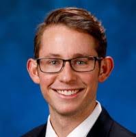 300+ perfiles de «Minteer»